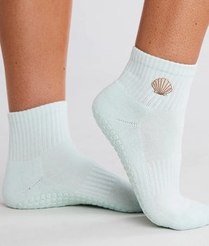 Souls. Seashell Grip Socks