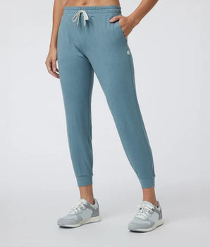 Vuori Performance Jogger Smoke Heather